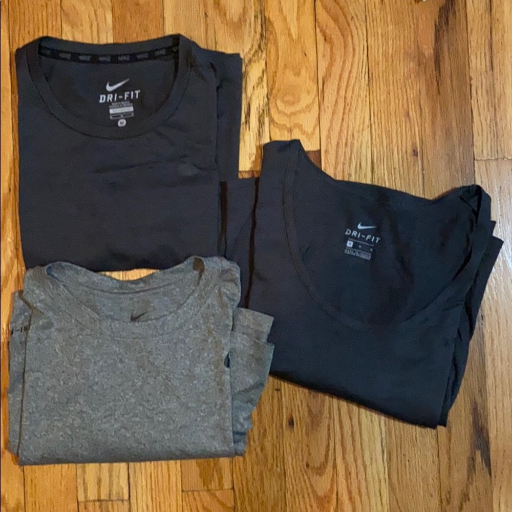3 Nike Workout Shirts in Grey